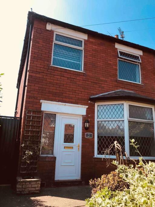 Villa 2 Bed Sleeps 6 Beach Retreat St Annes On Sea Lytham St Annes Exterior foto